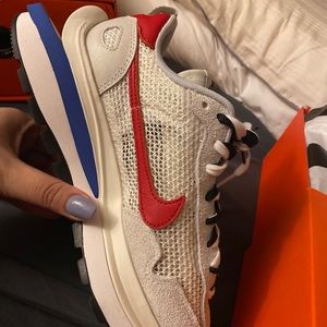 Nike vaporwaffle sacai